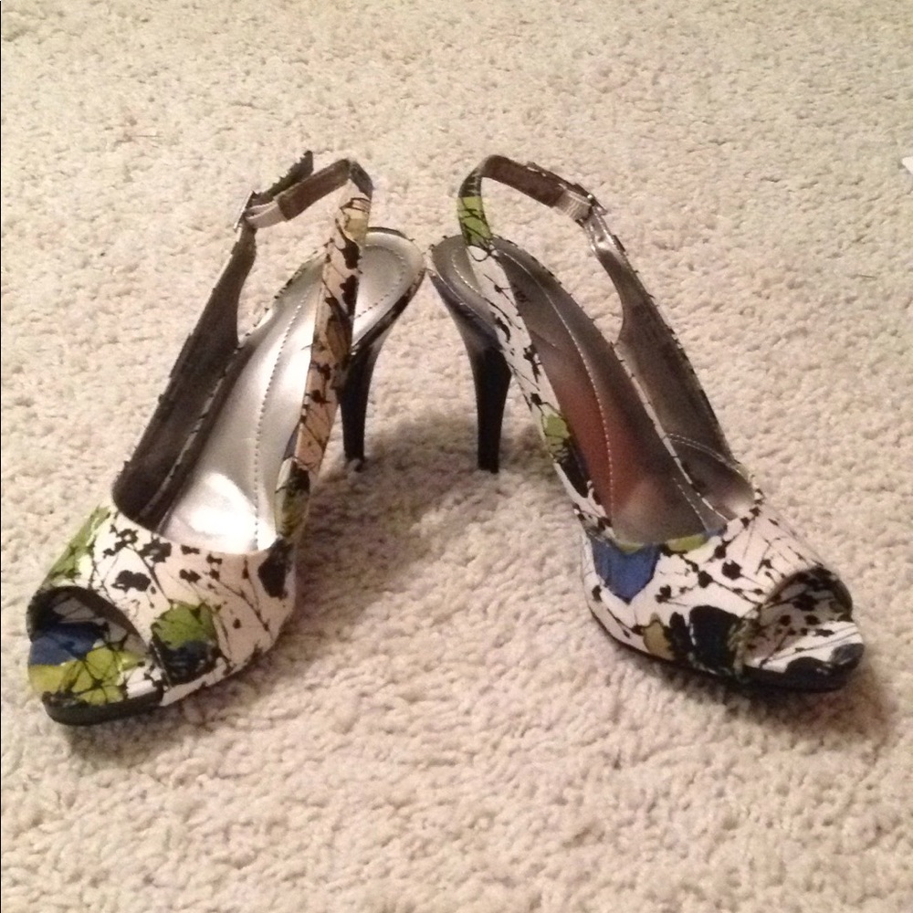 Apt 9 Slingback paint splatter heels